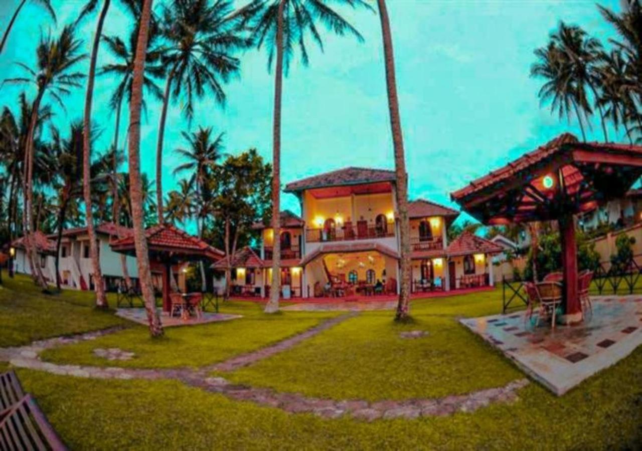 Nu-Vin Beach Hotel アハンガマ エクステリア 写真