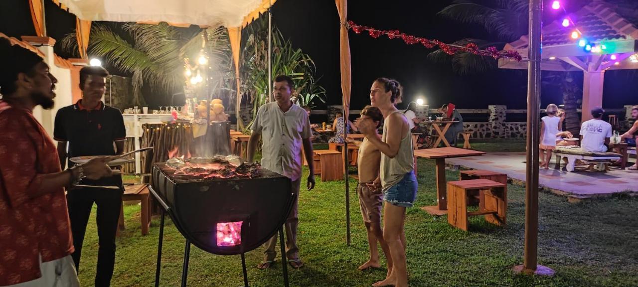 Nu-Vin Beach Hotel アハンガマ エクステリア 写真